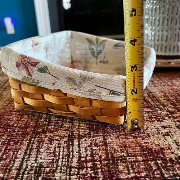 Longaberger 2000 Little Bin Basket - Picture 5 of 13